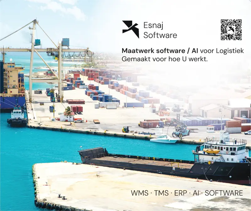 Esnaj booth wall graphic: container port with the text 'Maatwerk software / AI voor Logistiek' and WMS, TMS, ERP, AI software